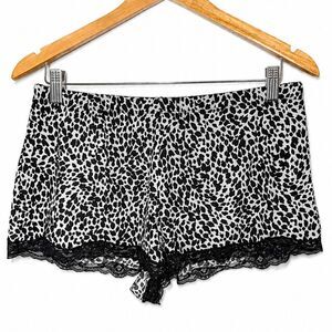 Marilyn Monroe Women's M Animal Print Lace Sleep Shorts Pajama Lounge Shorts